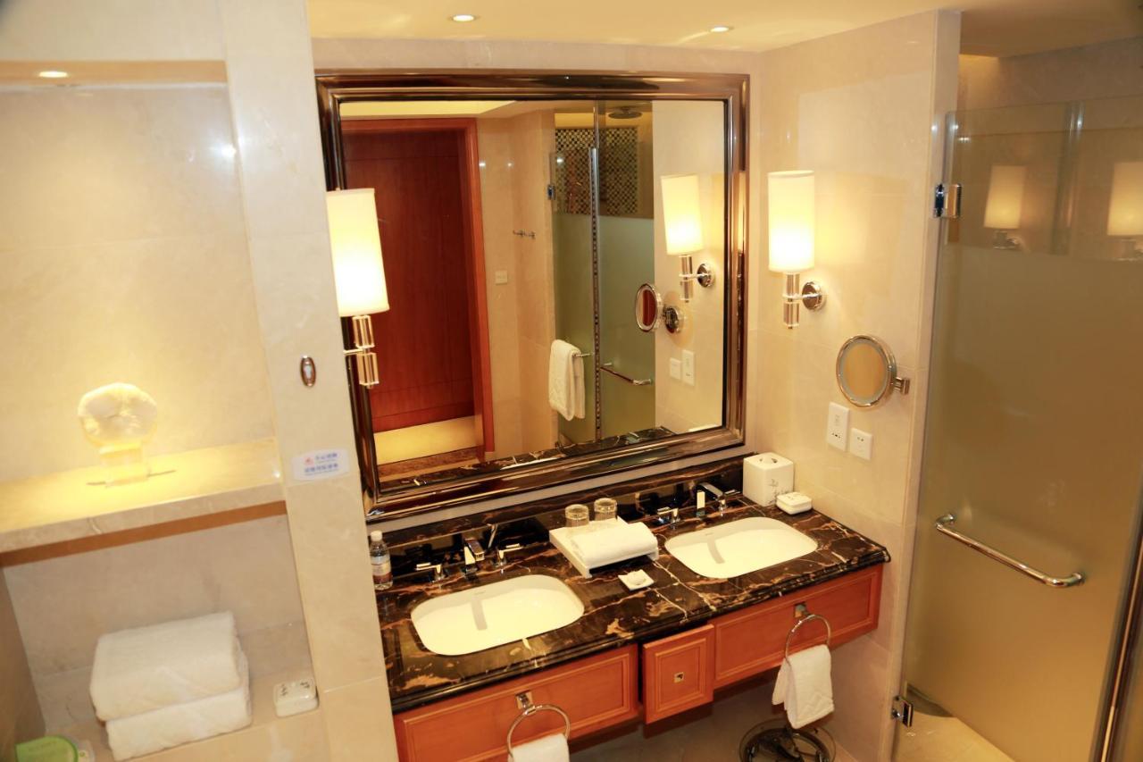 Huaguoshan Hotel Ляньюньган Экстерьер фото