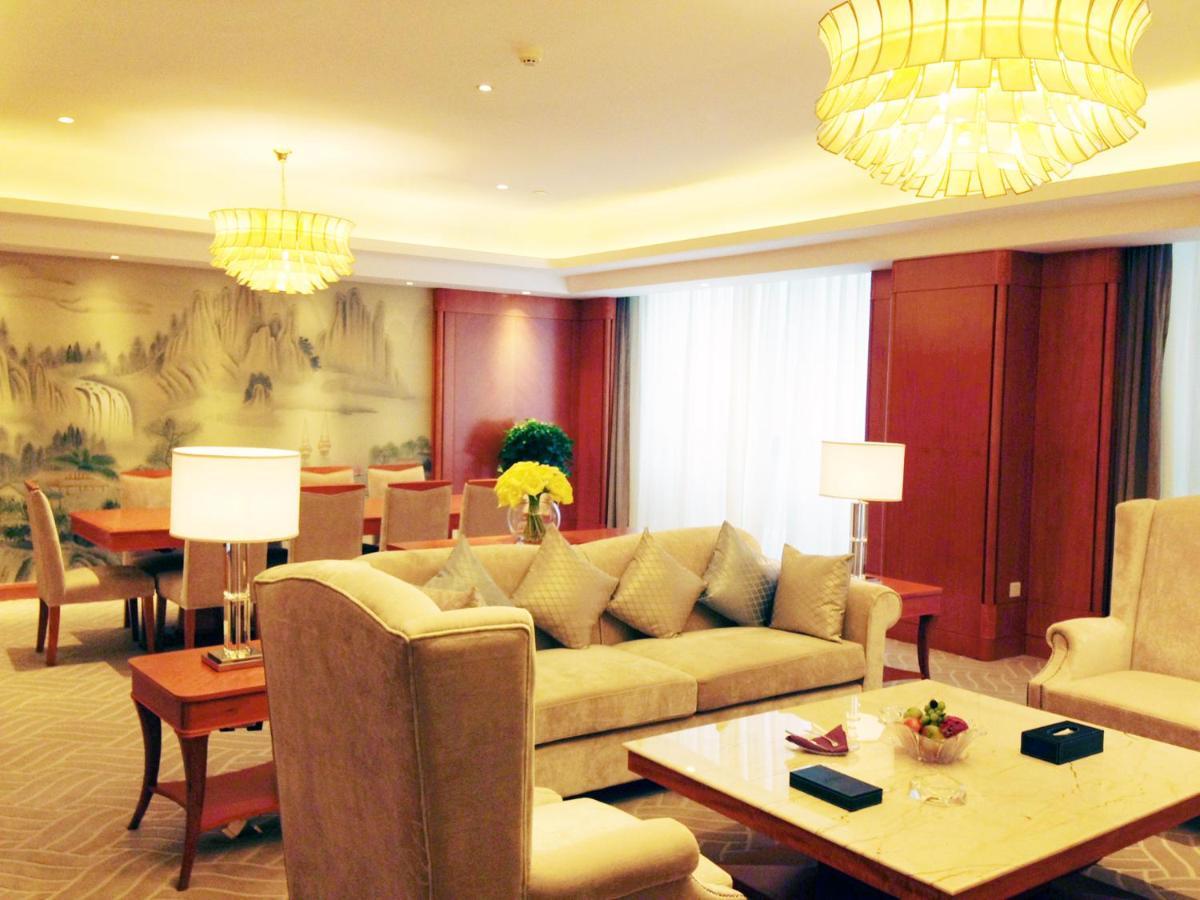 Huaguoshan Hotel Ляньюньган Экстерьер фото