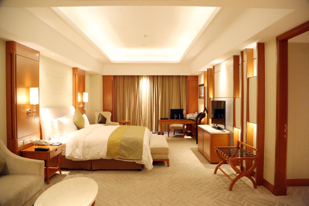 Huaguoshan Hotel Ляньюньган Экстерьер фото